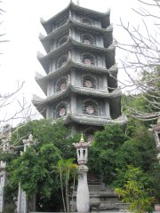 12-Xa Loi Temple